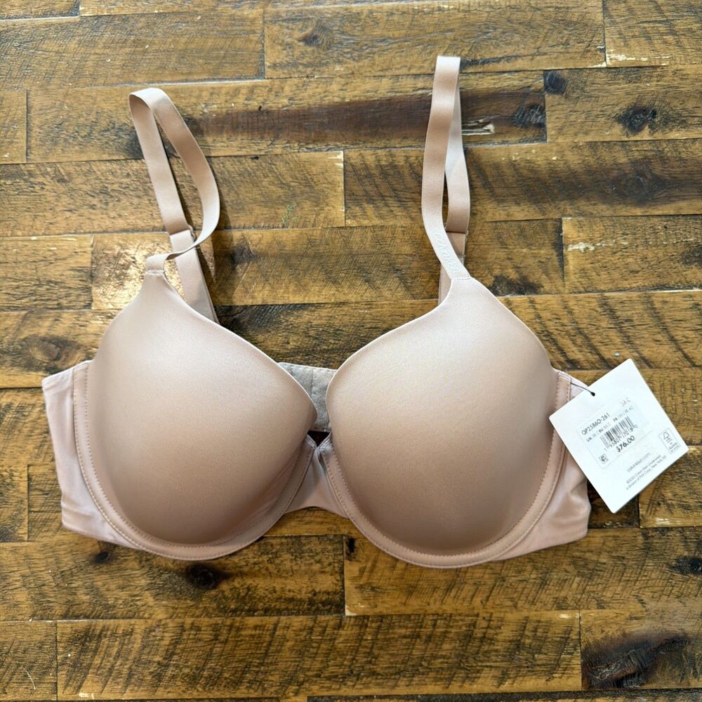 Calvin Klein Lightly Lined Demi Bra Nwt 38C Convertible Straps T-Shirt Bra